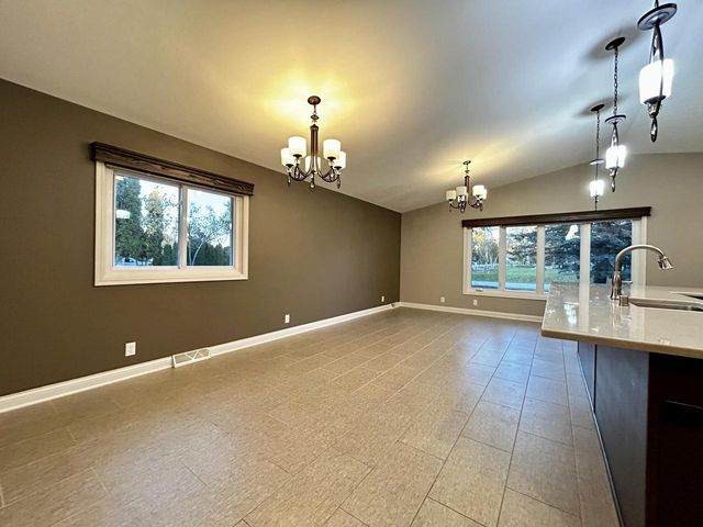 7850 Scenic View DRIVE, Waterford, WI 53185