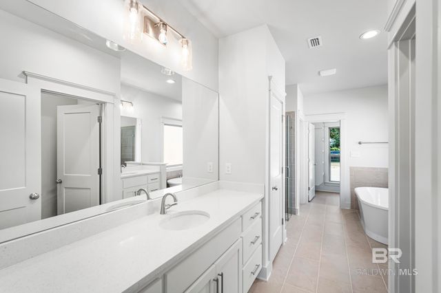 9291 Parker Lane, Daphne, AL 36526