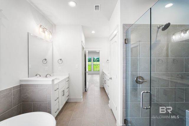 9291 Parker Lane, Daphne, AL 36526