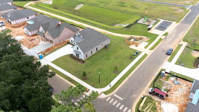 9291 Parker Lane, Daphne, AL 36526