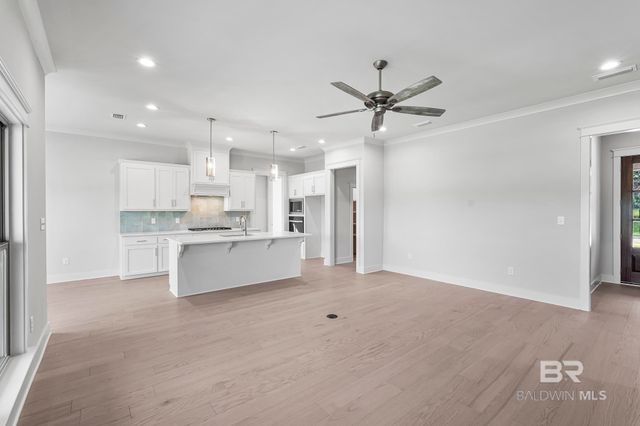 9291 Parker Lane, Daphne, AL 36526