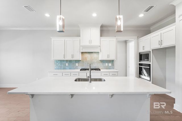 9291 Parker Lane, Daphne, AL 36526