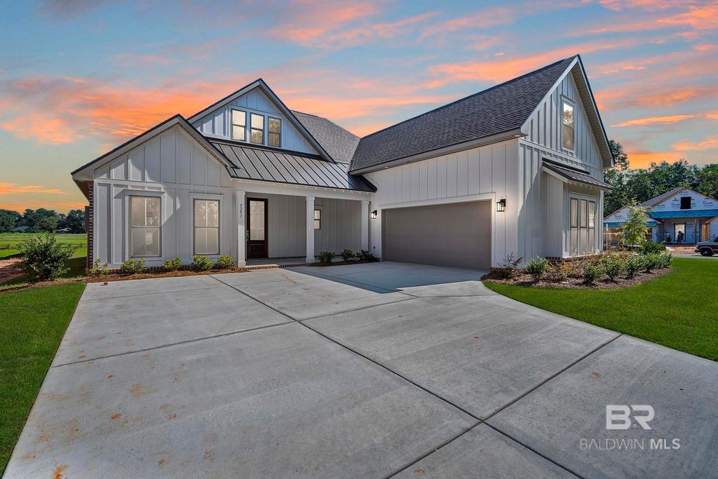 9291 Parker Lane, Daphne, AL 36526