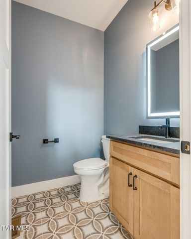 579 Carroll Creek Road, Johnson City, TN 37601