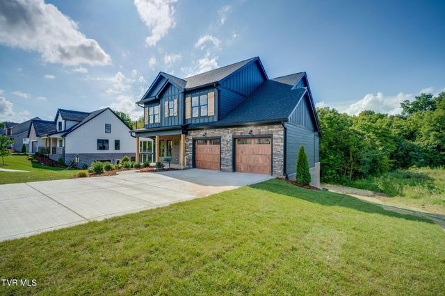 579 Carroll Creek Road, Johnson City, TN 37601