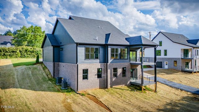 579 Carroll Creek Road, Johnson City, TN 37601
