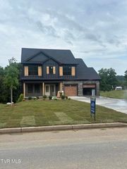 579 Carroll Creek Road, Johnson City, TN 37601