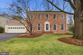 5508 LANDMARK PL, Fairfax, VA 22032
