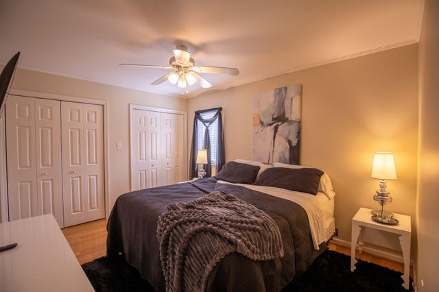 1045 N Shelby Street, Gary, IN 46403