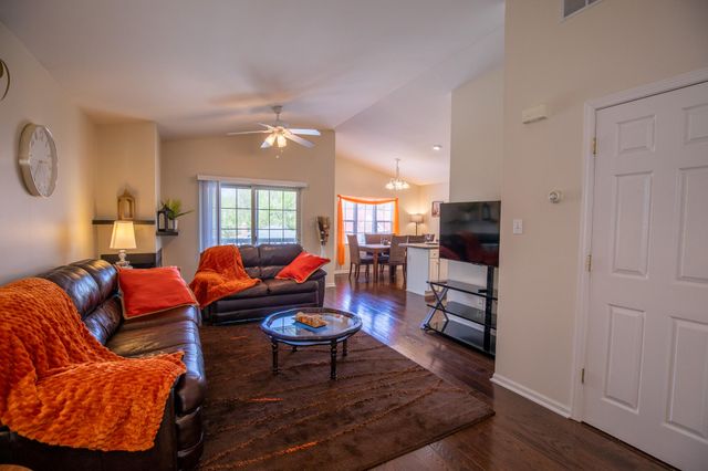 1045 N Shelby Street, Gary, IN 46403