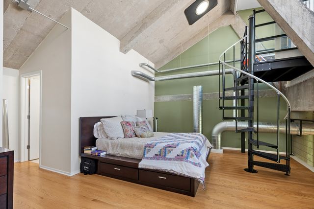 2000 S Michigan Avenue 304, Chicago, IL 60616