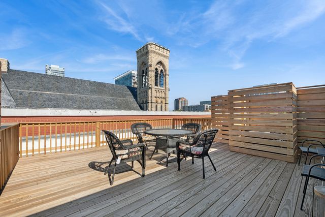 2000 S Michigan Avenue 304, Chicago, IL 60616