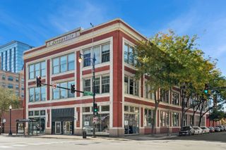 2000 S Michigan Avenue 304, Chicago, IL 60616