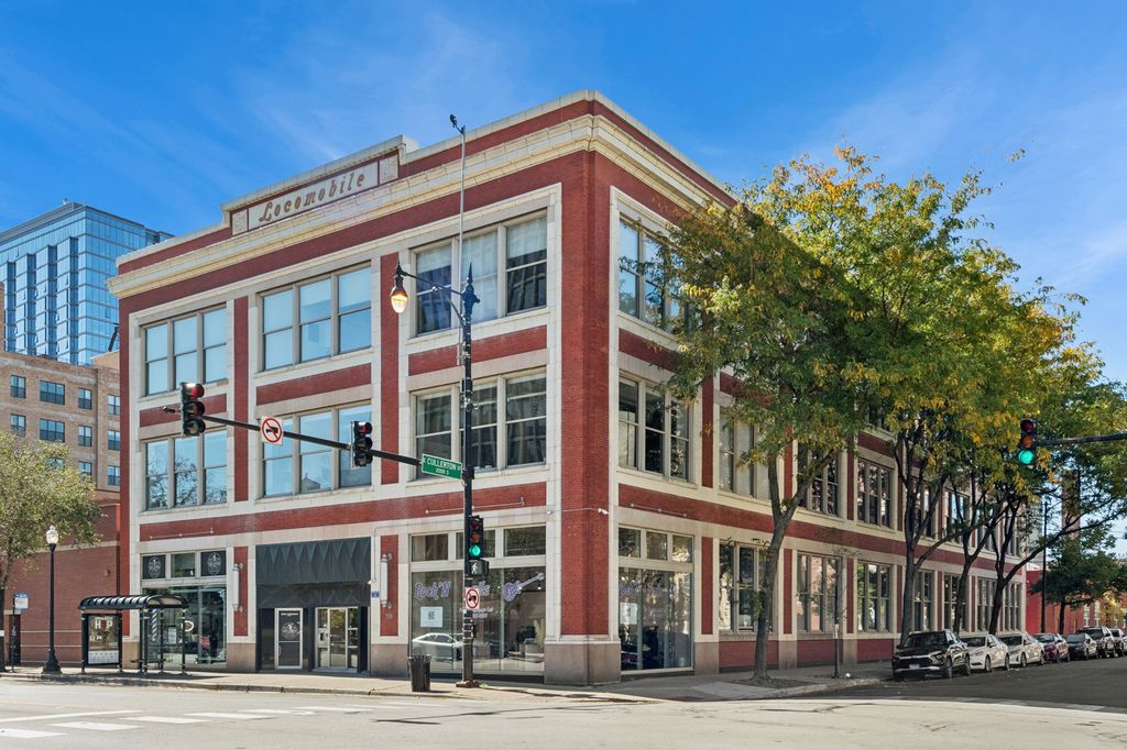2000 S Michigan Avenue 304, Chicago, IL 60616