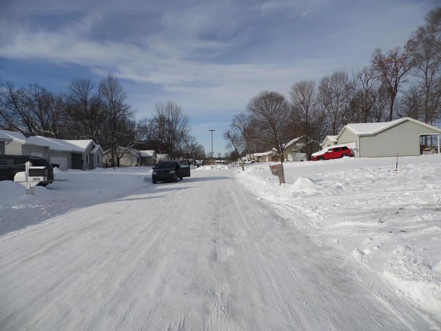 30111 Wyndtree Boulevard, Elkhart, IN 46516