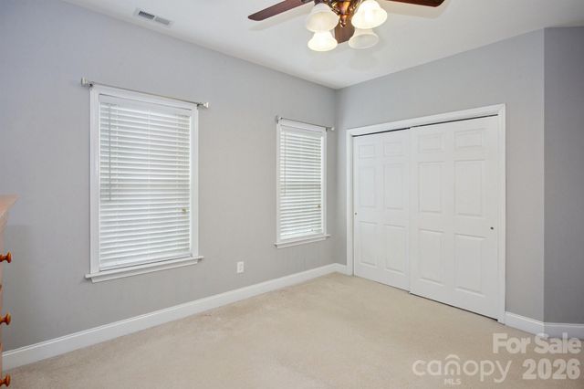 9018 Kensington Forest Drive, Harrisburg, NC 28075