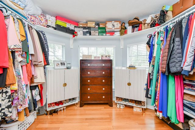 3151 Mossy Elm Court, Houston, TX 77059