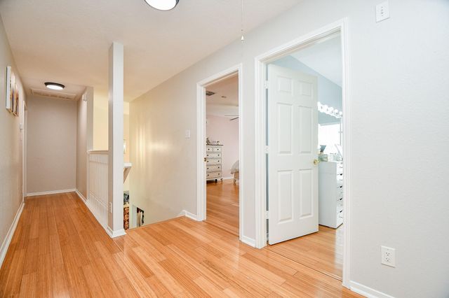 3151 Mossy Elm Court, Houston, TX 77059