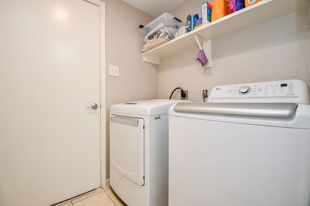 3151 Mossy Elm Court, Houston, TX 77059