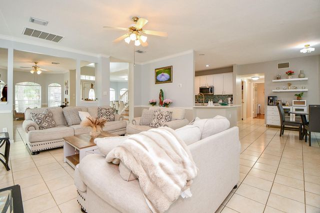 3151 Mossy Elm Court, Houston, TX 77059