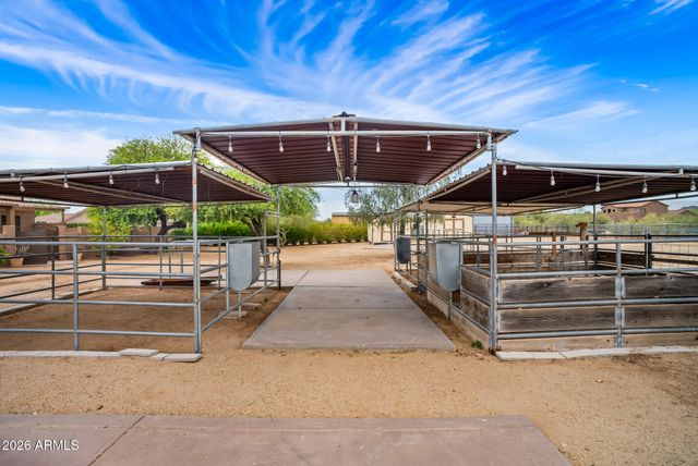 512 E JORDON Lane, Phoenix, AZ 85086