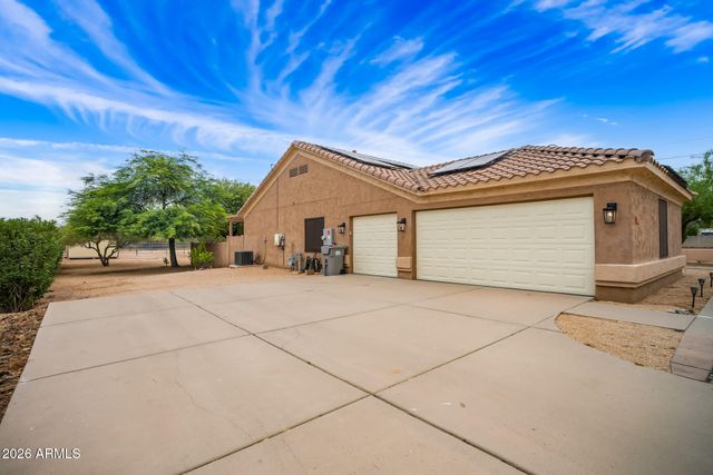 512 E JORDON Lane, Phoenix, AZ 85086