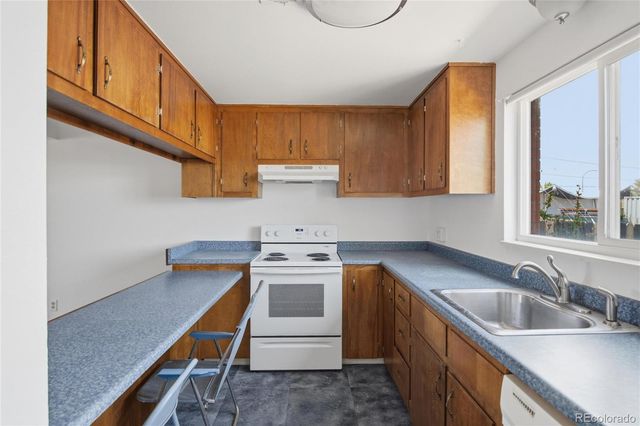 6315 W Mississippi Place, Lakewood, CO 80232