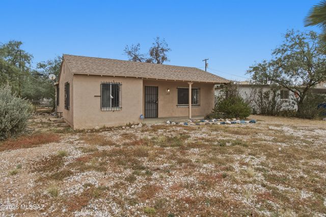 3249 E 25th Street, Tucson, AZ 85713