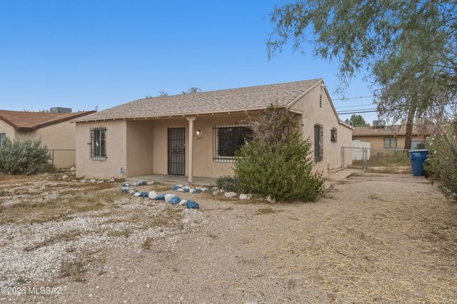 3249 E 25th Street, Tucson, AZ 85713
