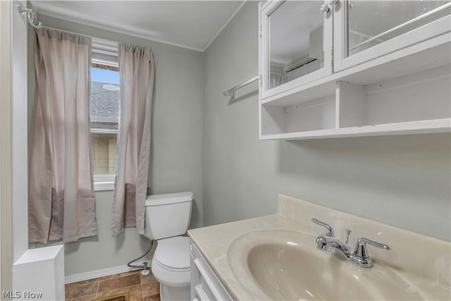 425 Frazier Avenue, Akron, OH 44305