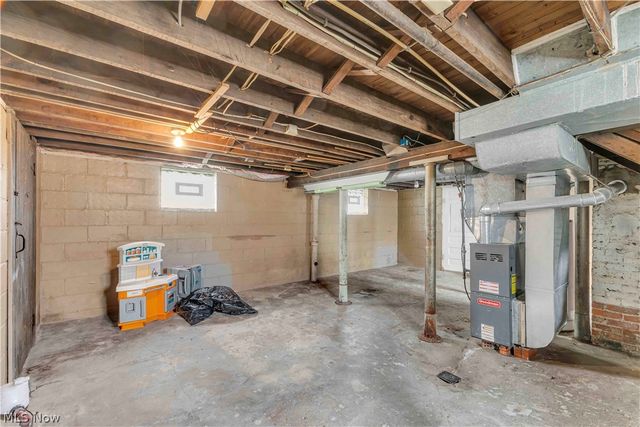 425 Frazier Avenue, Akron, OH 44305