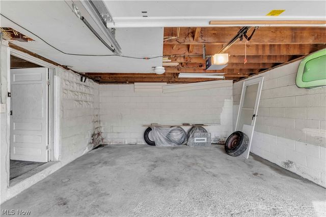 425 Frazier Avenue, Akron, OH 44305