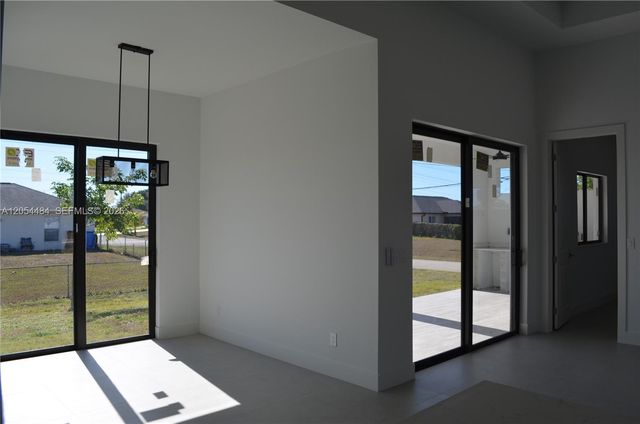1728 Kismet Parkway W, Cape Coral, FL 33993