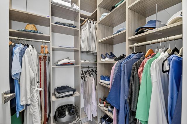 3089 Bellflower Circle, West Palm Beach, FL 33401