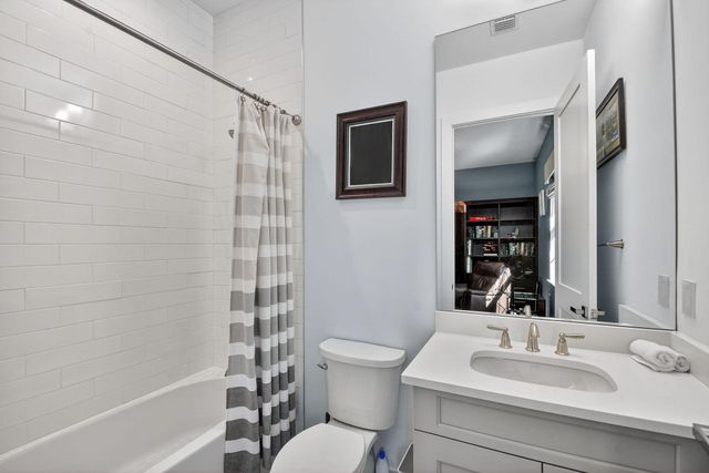 3089 Bellflower Circle, West Palm Beach, FL 33401