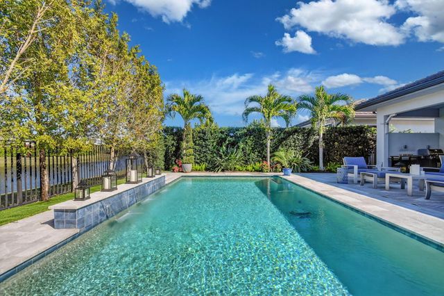 3089 Bellflower Circle, West Palm Beach, FL 33401