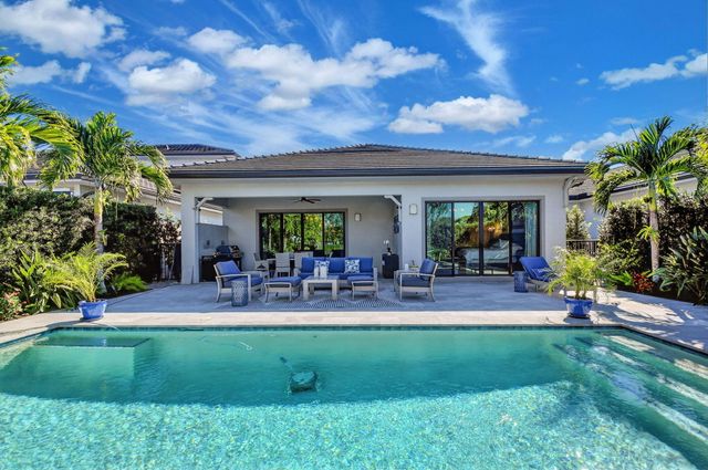 3089 Bellflower Circle, West Palm Beach, FL 33401