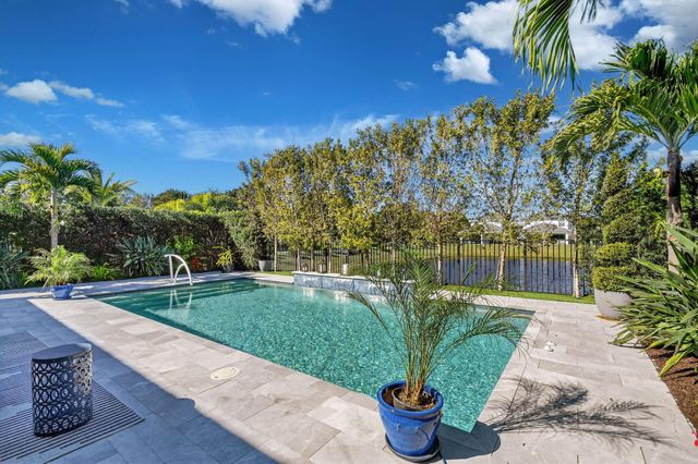 3089 Bellflower Circle, West Palm Beach, FL 33401