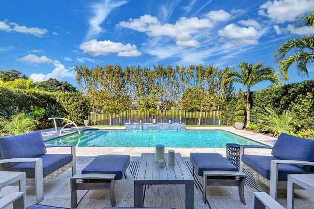 3089 Bellflower Circle, West Palm Beach, FL 33401