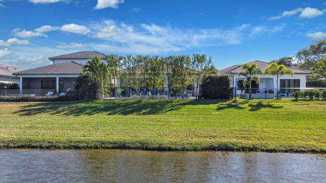 3089 Bellflower Circle, West Palm Beach, FL 33401