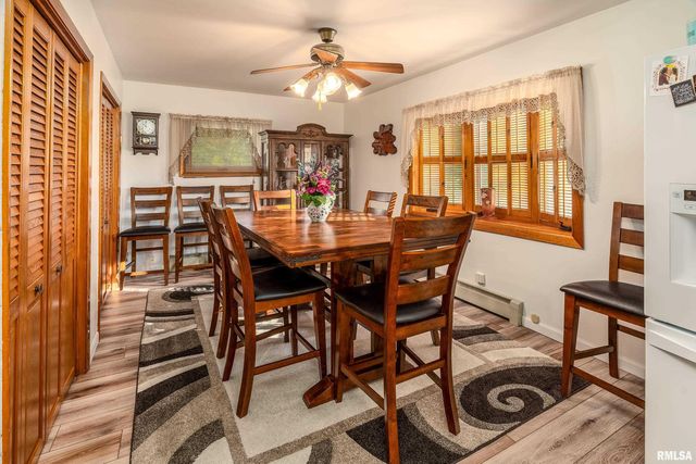 2305 WEAVER Road, Herrin, IL 62948