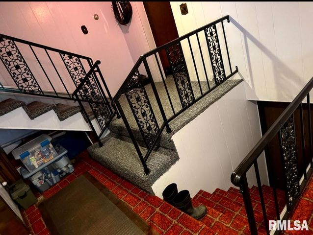 2305 WEAVER Road, Herrin, IL 62948