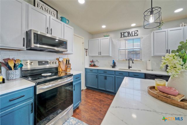 370 Holly Grove Street, Kyle, TX 78640