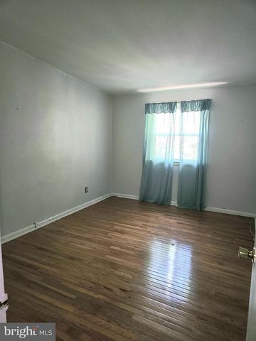 148 CHURCH RD, Elkins Park, PA 19027