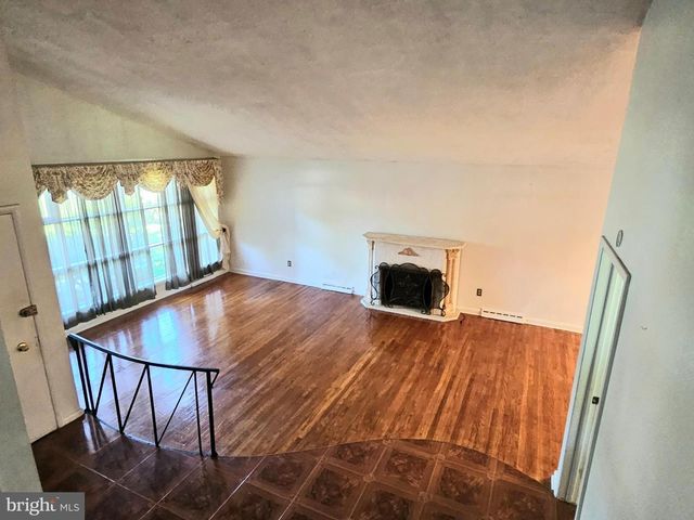 148 CHURCH RD, Elkins Park, PA 19027