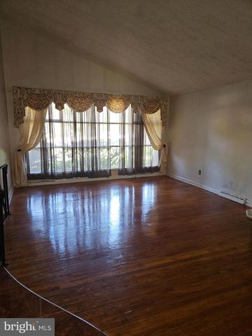 148 CHURCH RD, Elkins Park, PA 19027