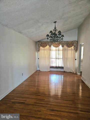 148 CHURCH RD, Elkins Park, PA 19027