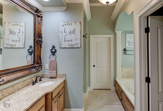 9981 Loveland Court, Shreveport, LA 71106