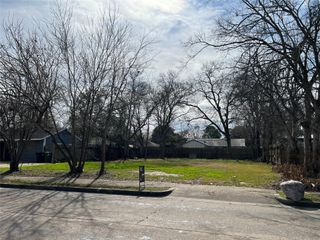 5905 Beechnut Street, Houston, TX 77074