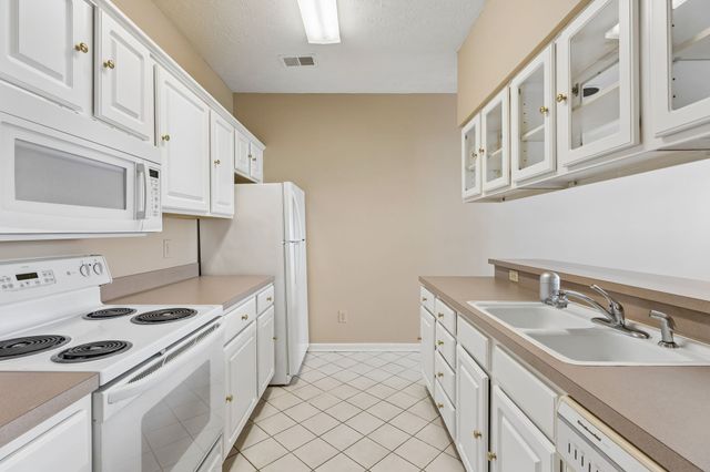 602 Churchill Xing, Madison, TN 37115